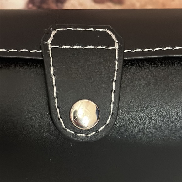 Leather Watch Storage Case Holds 3 Watch or Bracelet New - Picture 2 of 7